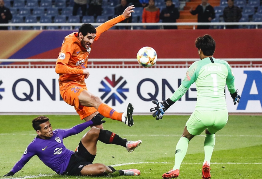 九游体育-亚冠倒计时;上海久事转会期门线救险;细节引发关注;话题不断;轮换策略成焦点-九游体育